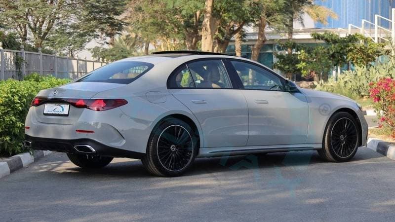 2026 Mercedes Benz E300 AMG thumbnail 7