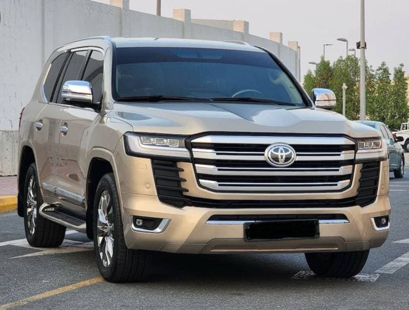 2020 Toyota Land Cruiser GXR thumbnail 2