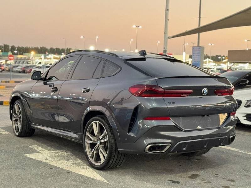 2021 BMW X6 M 50i thumbnail 4