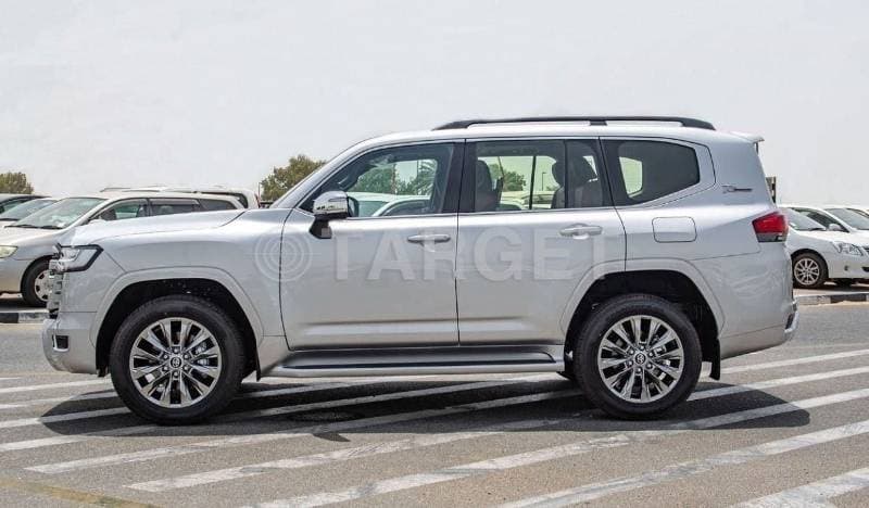 2024 Toyota Land Cruiser VXR thumbnail 8