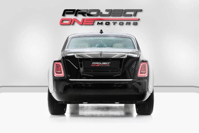2026 Rolls Royce Phantom EWB thumbnail 4