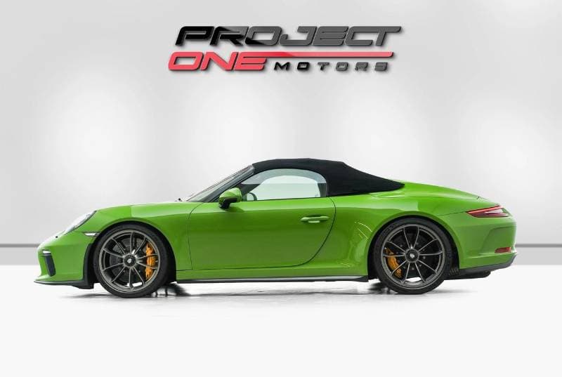2020 Porsche 911 thumbnail 3