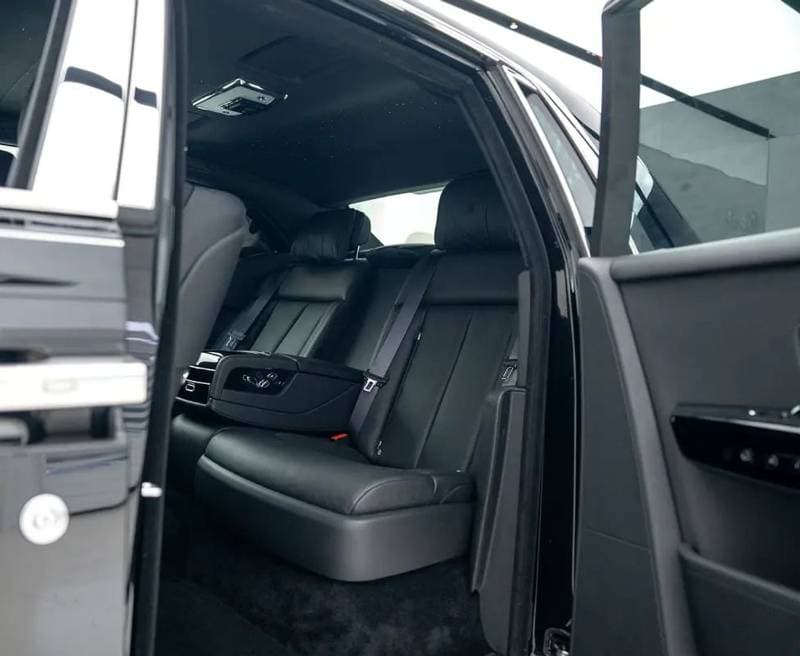 2019 Rolls Royce Phantom STANDARD thumbnail 7