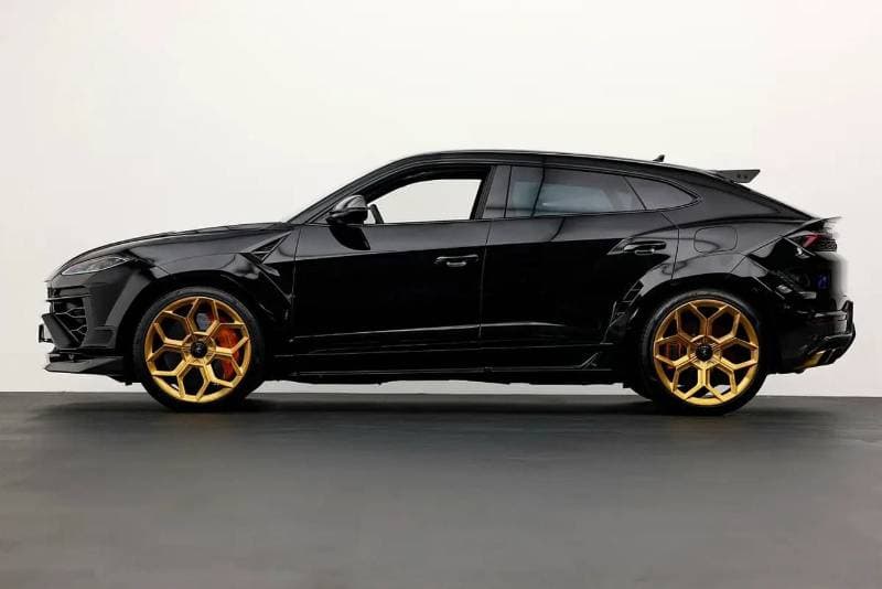 2025 Lamborghini Urus SE thumbnail 6