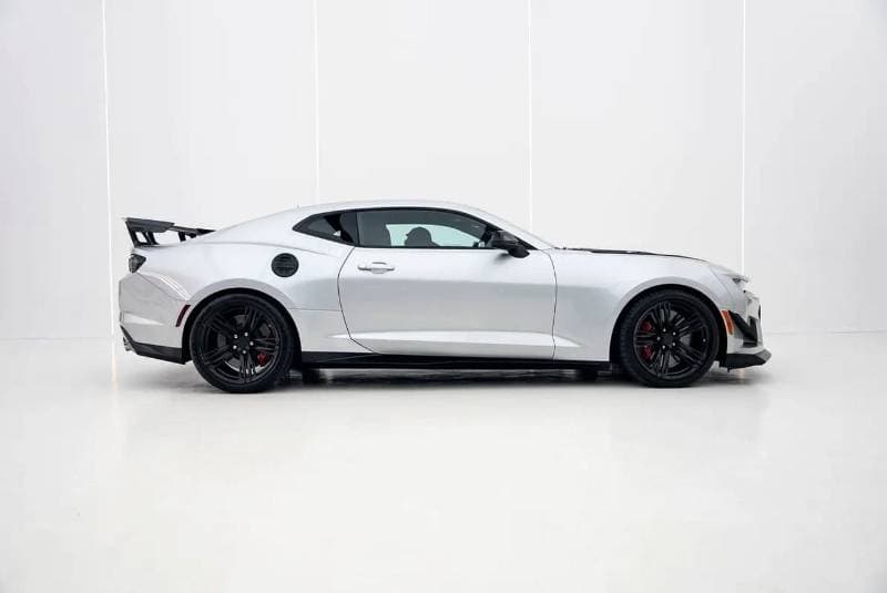 2019 Chevrolet Camaro ZL1 CARBON FIBER thumbnail 4