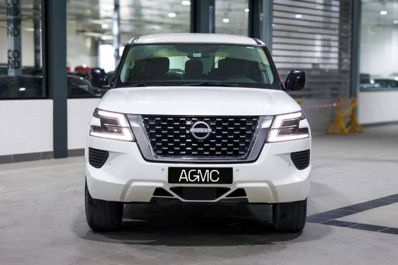 2024 Nissan Patrol XE thumbnail 3