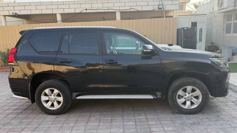 2022 Toyota Land Cruiser VXR thumbnail 4