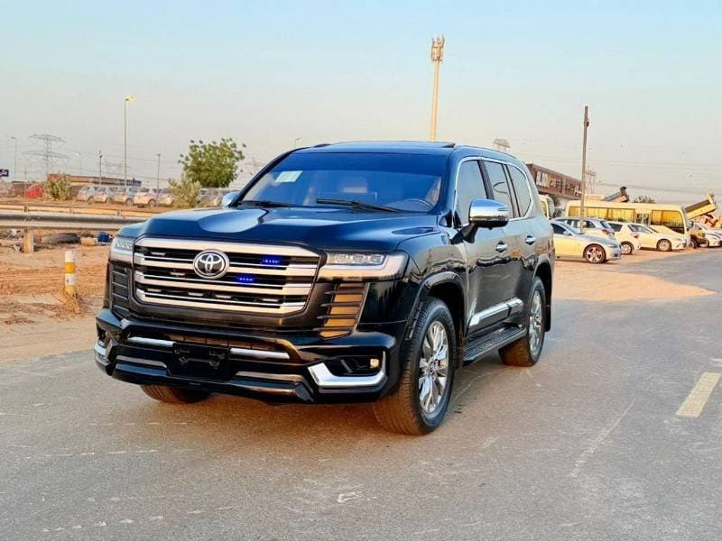 2019 Toyota Land Cruiser GXR thumbnail 2