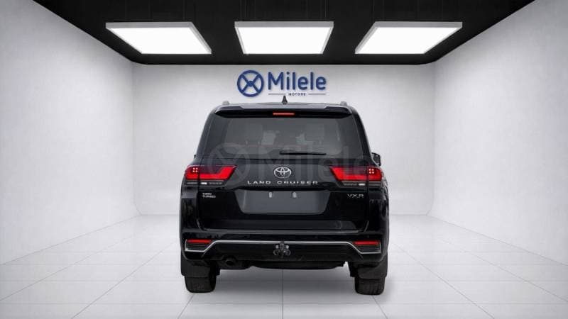 2026 Toyota Land Cruiser VXR thumbnail 4