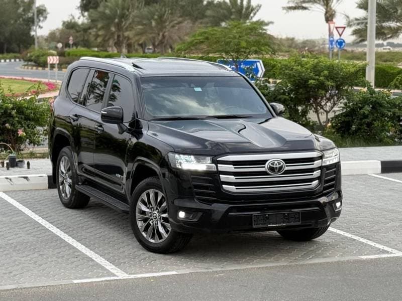 2024 Toyota Land Cruiser VXR thumbnail 2