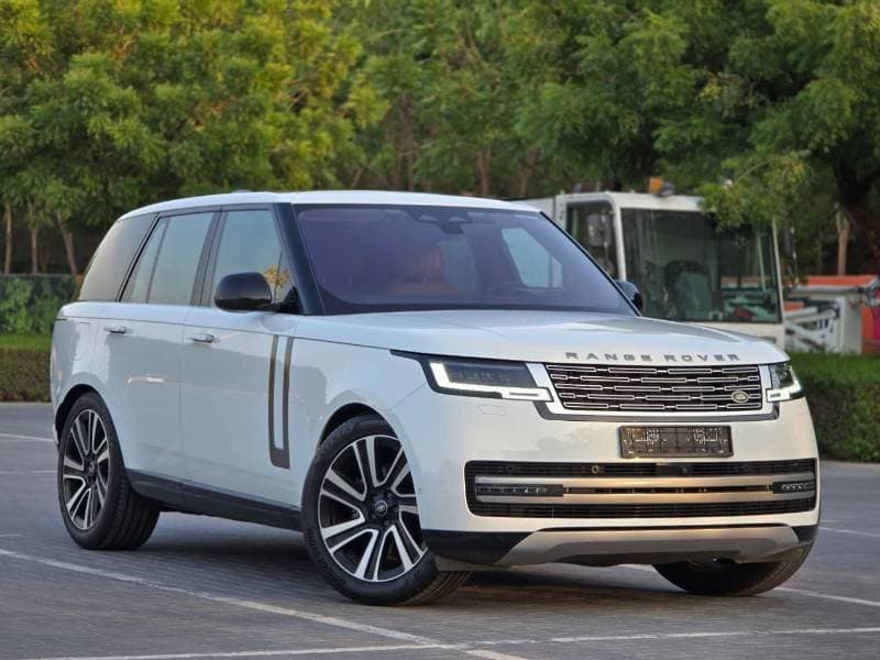 2023 Land Rover Range Rover SE P400