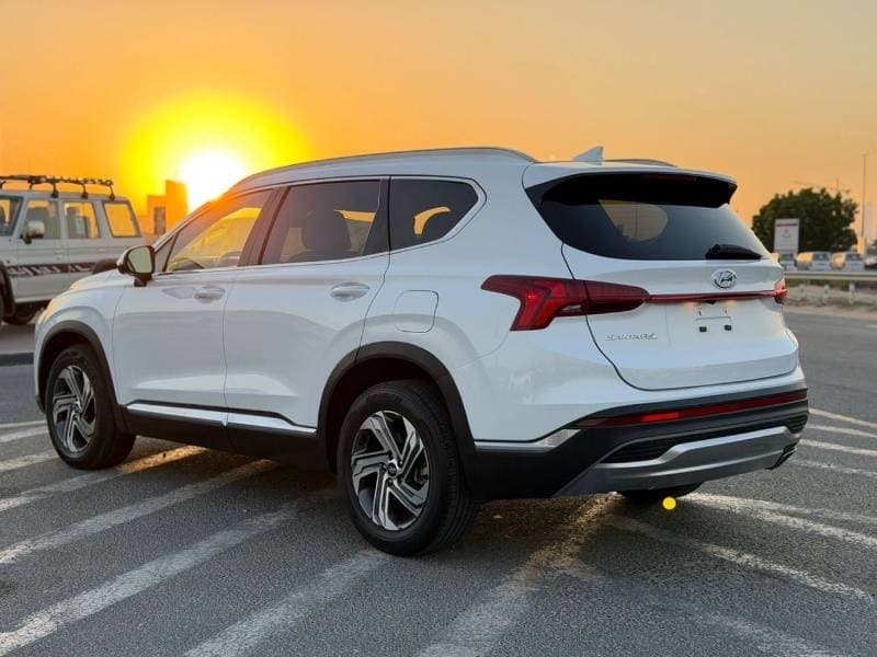 2023 Hyundai Santa Fe thumbnail 4