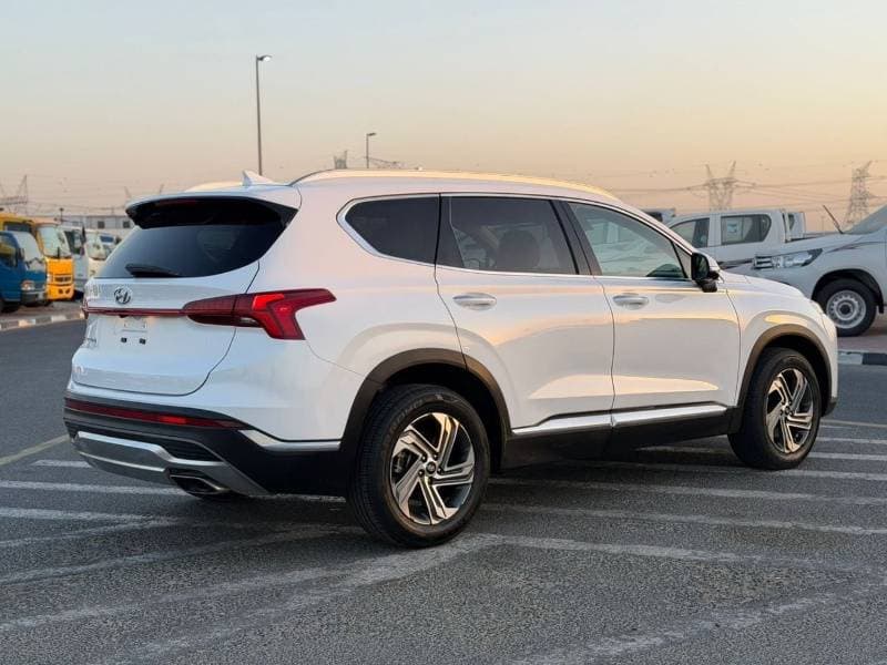 2023 Hyundai Santa Fe thumbnail 6