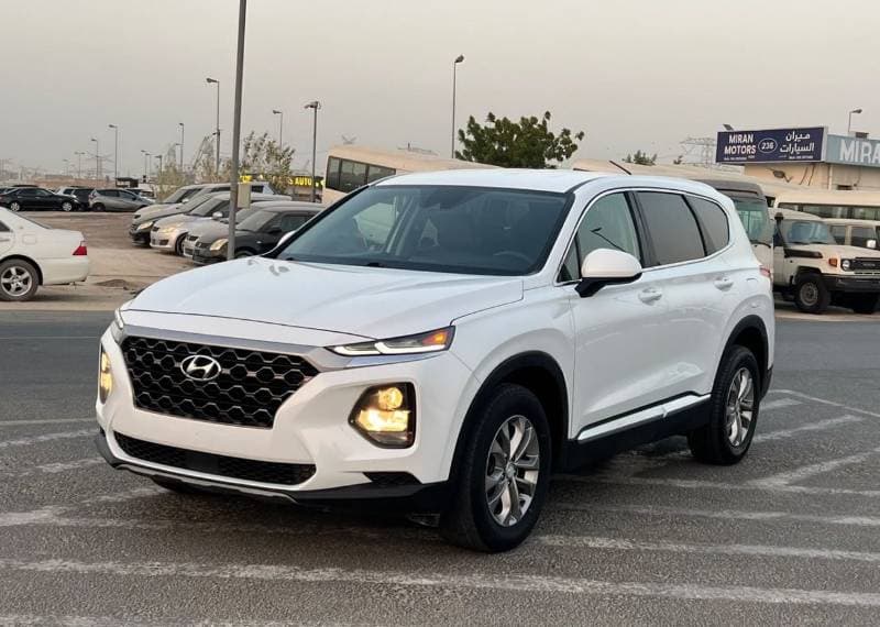 2020 Hyundai Santa Fe thumbnail 3