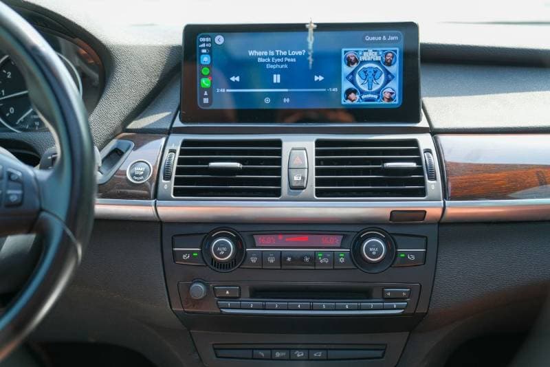 2011 BMW X5 50i M SPORT thumbnail 4