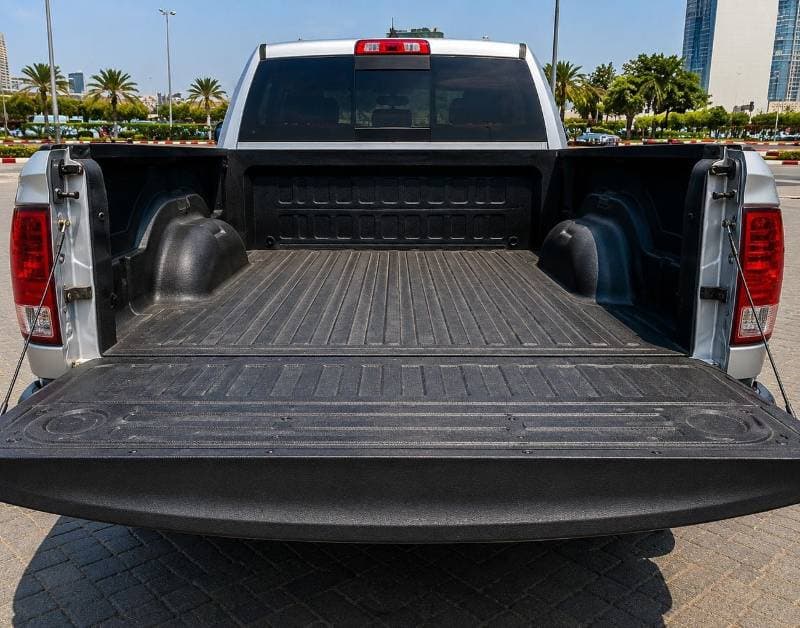 2017 RAM 1500 LARAMIE thumbnail 5