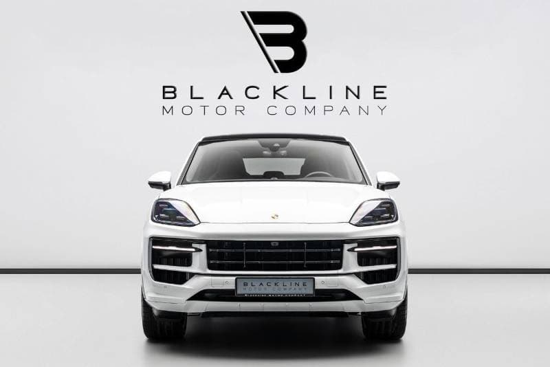 2025 Porsche Cayenne STANDARD thumbnail 2