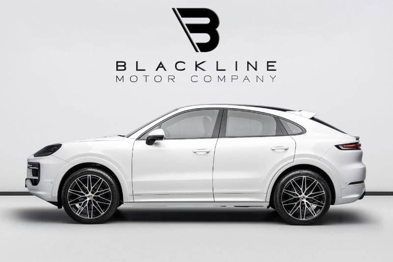 2025 Porsche Cayenne STANDARD thumbnail 5