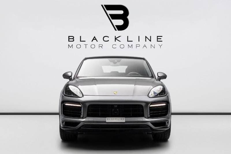 2023 Porsche Cayenne GTS thumbnail 2