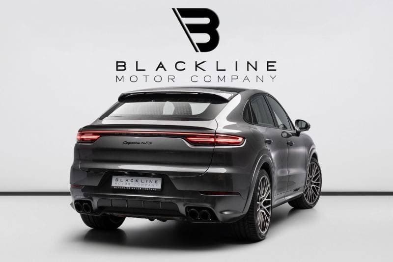 2023 Porsche Cayenne GTS thumbnail 4