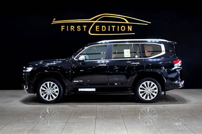 2023 Toyota Land Cruiser VXR thumbnail 3