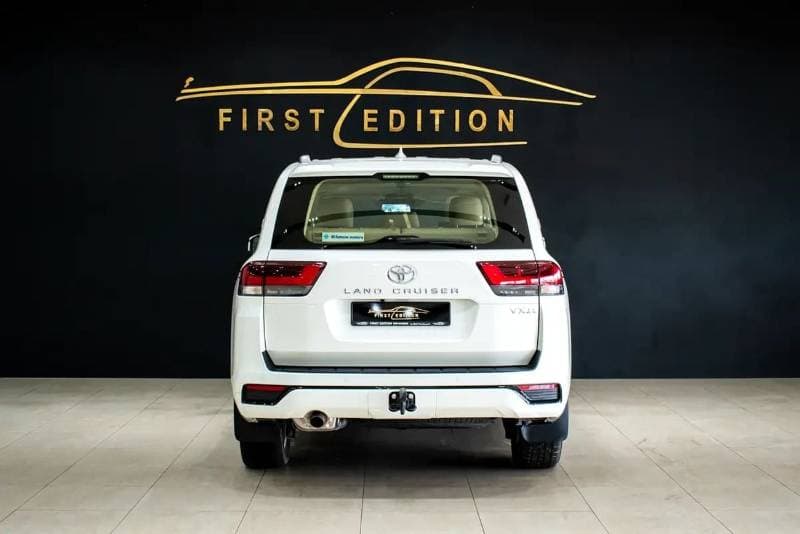 2023 Toyota Land Cruiser GXR thumbnail 6