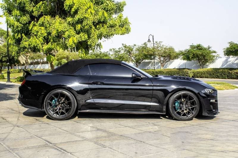 2023 Ford Mustang thumbnail 8