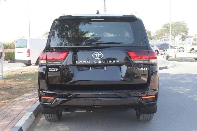 2026 Toyota Land Cruiser thumbnail 5