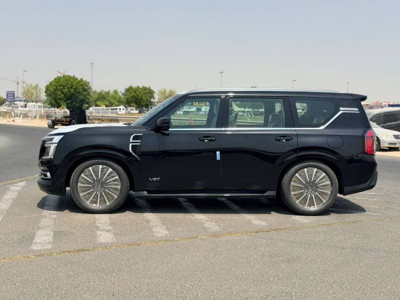 2026 Nissan Patrol LE PLATINUM CITY thumbnail 3