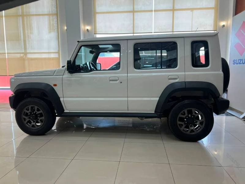 2024 Suzuki Jimny GLX thumbnail 7