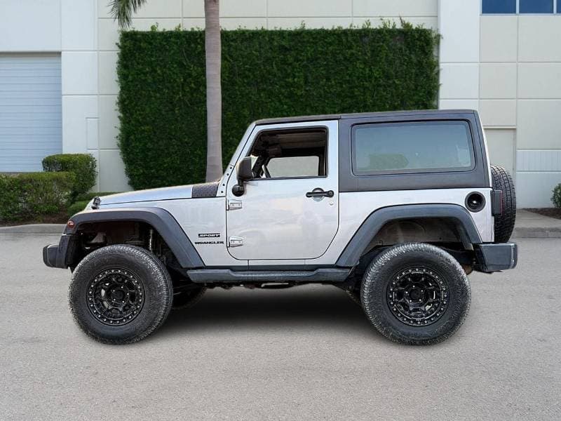 2013 Jeep Wrangler SPORT thumbnail 6