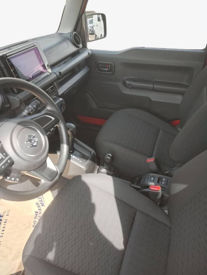 2024 Suzuki Jimny GLX thumbnail 7