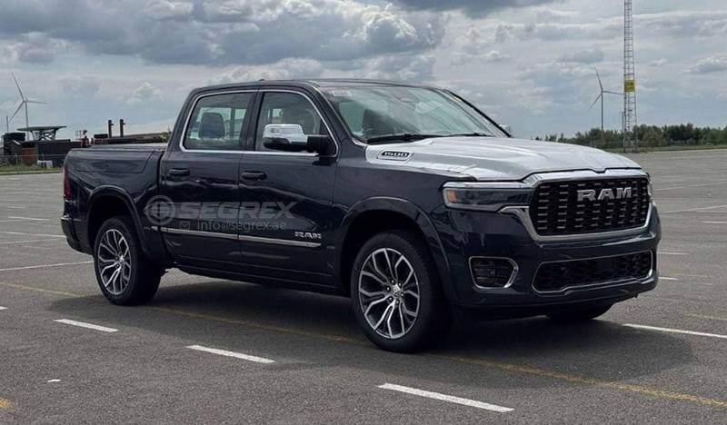 2026 RAM 1500 TUNGSTEN thumbnail 3