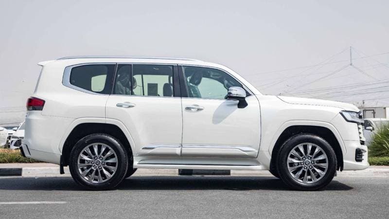 2026 Toyota Land Cruiser VXR thumbnail 5