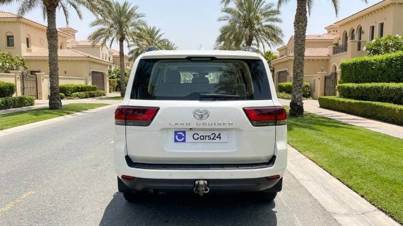 2023 Toyota Land Cruiser GXR thumbnail 4