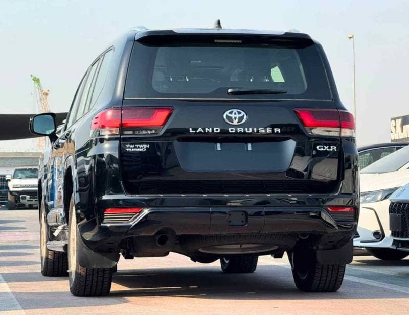 2026 Toyota Land Cruiser GXR thumbnail 4