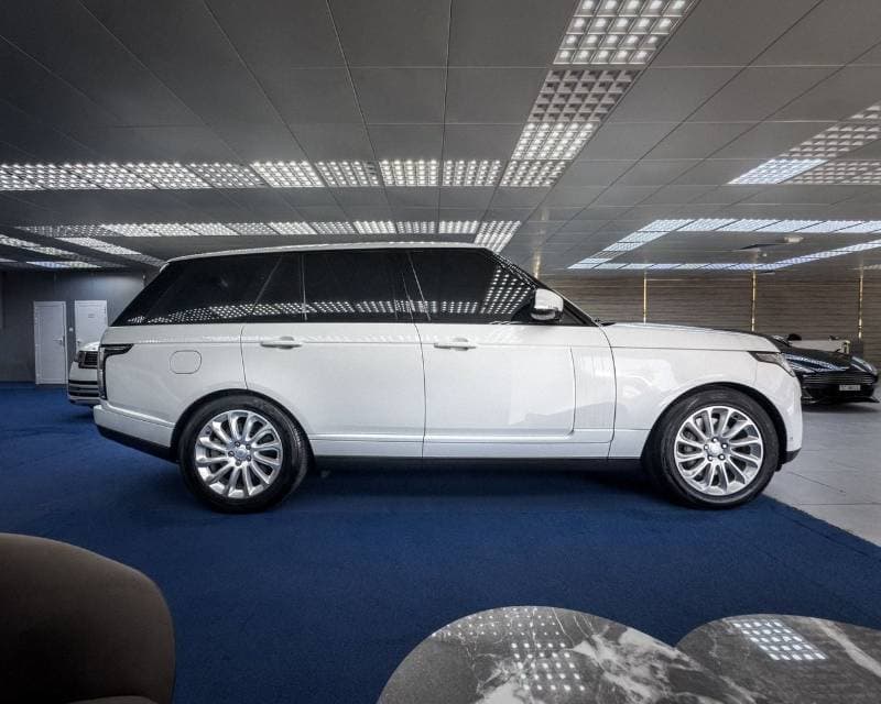 2019 Land Rover Range Rover HSE thumbnail 4