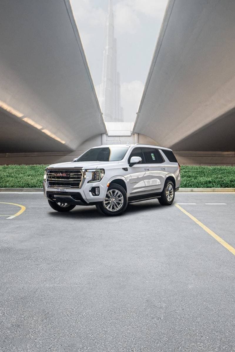 2023 GMC Yukon SLT