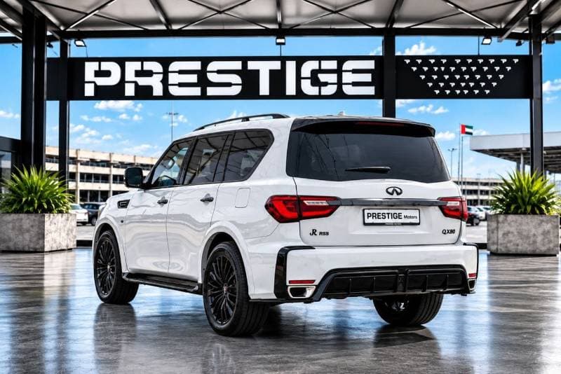 2019 Infiniti QX80 LUXURY thumbnail 3