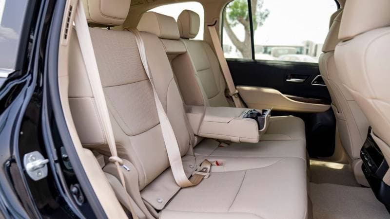 2025 Toyota Land Cruiser VX thumbnail 8