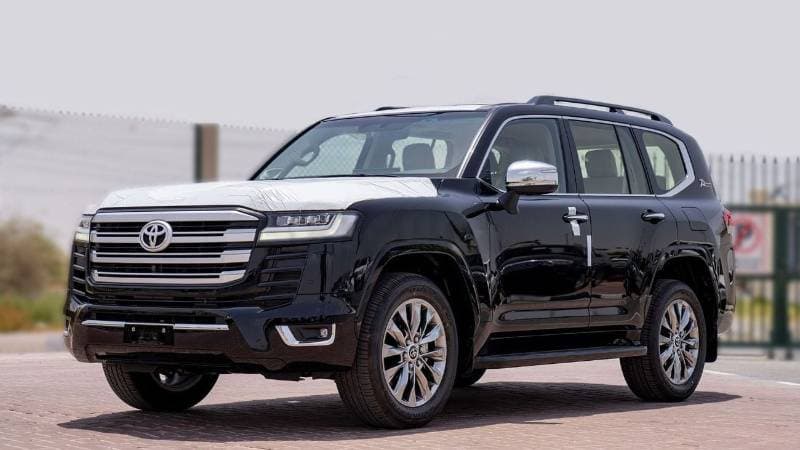 2025 Toyota Land Cruiser VX thumbnail 3