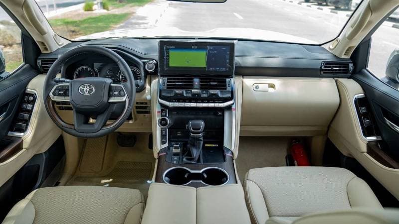 2025 Toyota Land Cruiser VX thumbnail 7