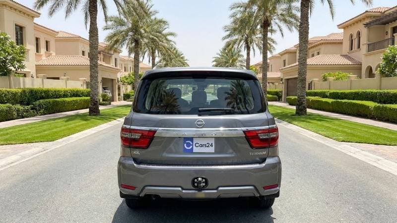 2024 Nissan Patrol SE TITANIUM thumbnail 4