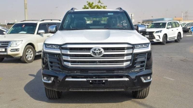 2024 Toyota Land Cruiser VXR thumbnail 2