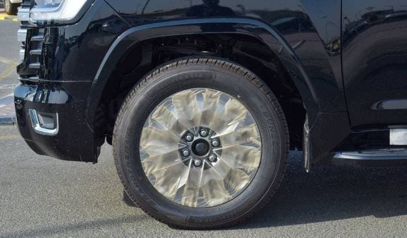 2026 Toyota Land Cruiser VXR thumbnail 5