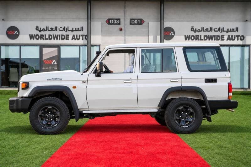 2025 Toyota Land Cruiser S DLX thumbnail 3