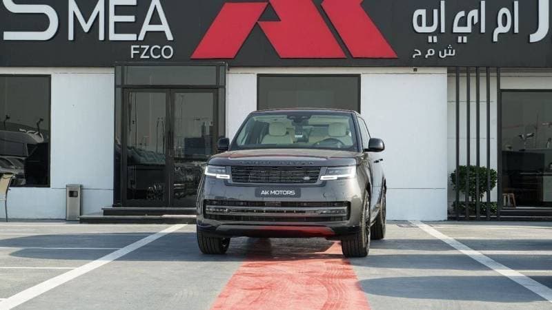 2026 Land Rover Range Rover HSE P400 thumbnail 3