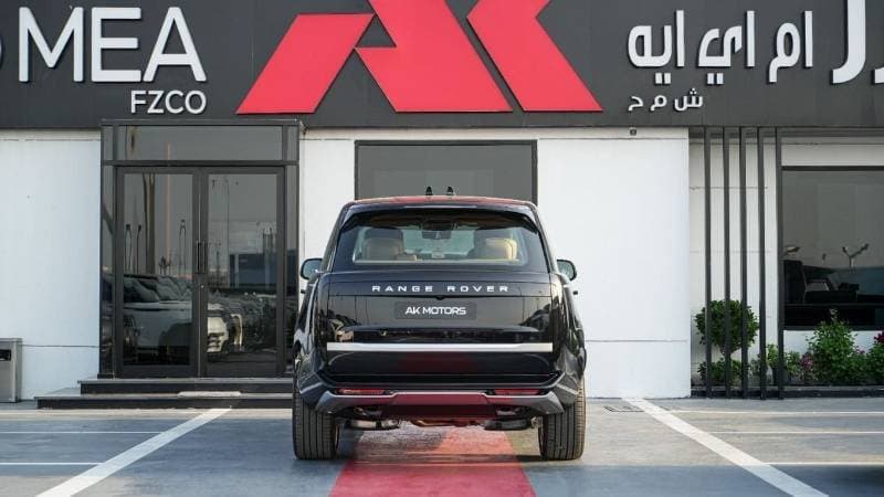 2026 Land Rover Range Rover AUTOBIOGRAPHY P530 thumbnail 5