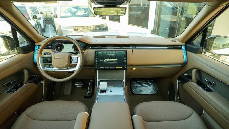 2026 Land Rover Range Rover SV LWB P615 thumbnail 8