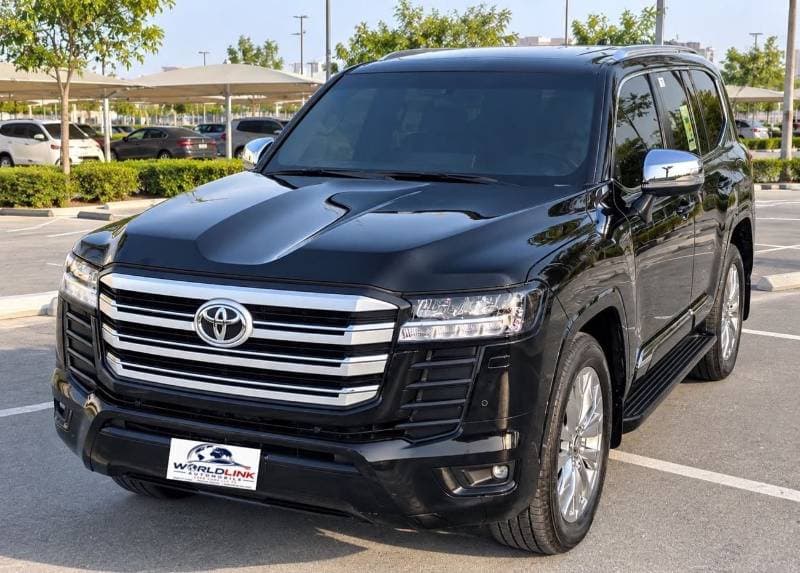 2024 Toyota Land Cruiser GXR thumbnail 3